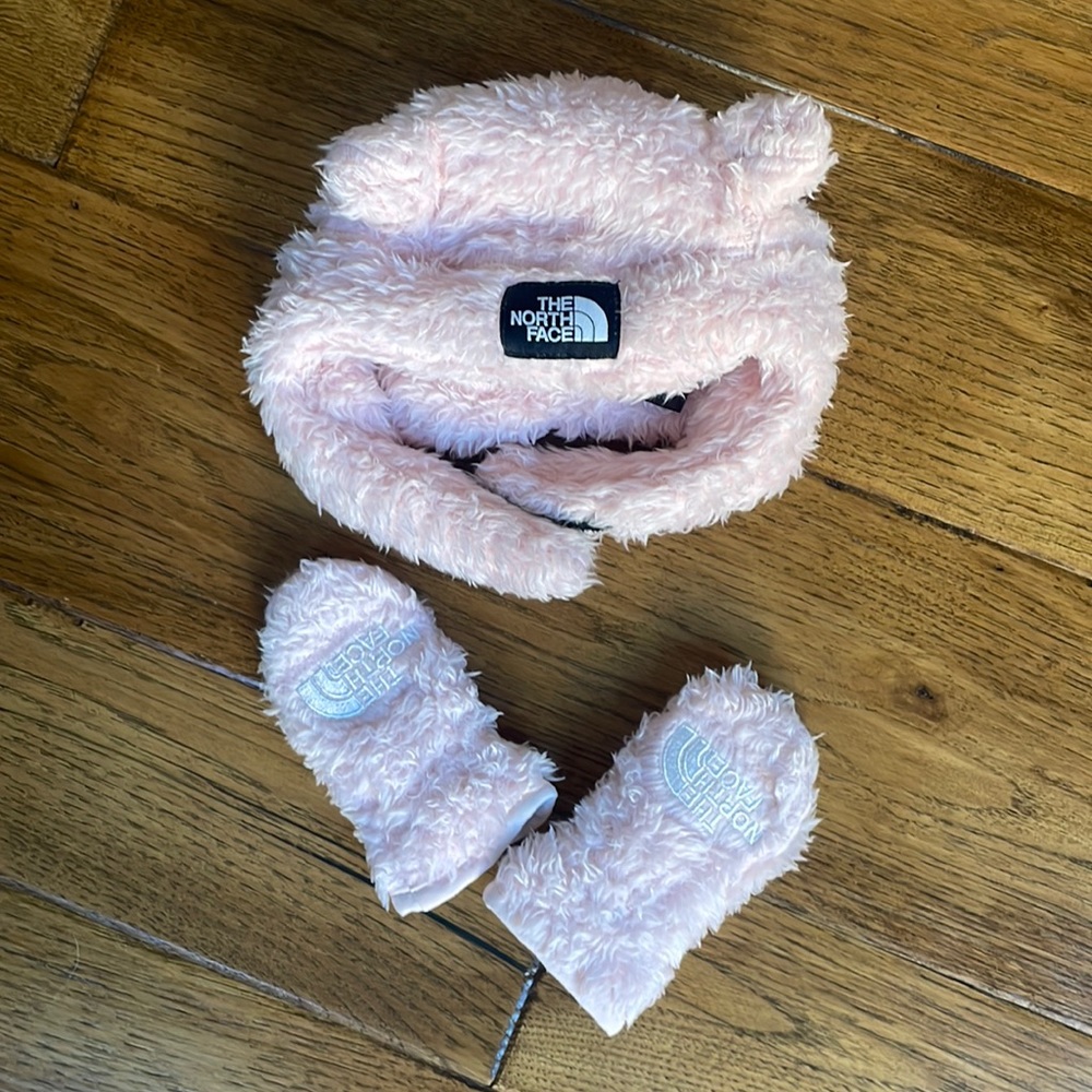 The North Face Baby Girl Hat and Glove Set
